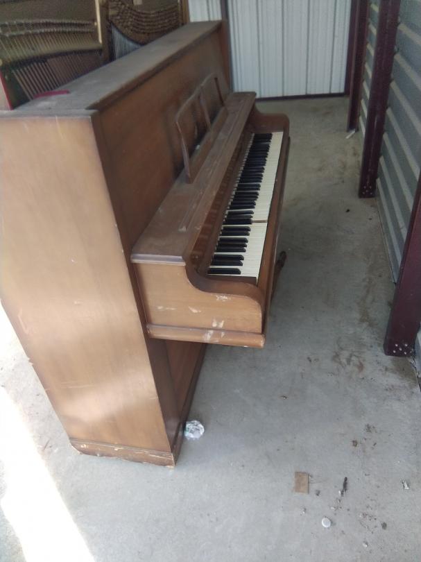 Storage Unit Auction in Farmington, NM at Anytime Storage Farmington ends on 21st December